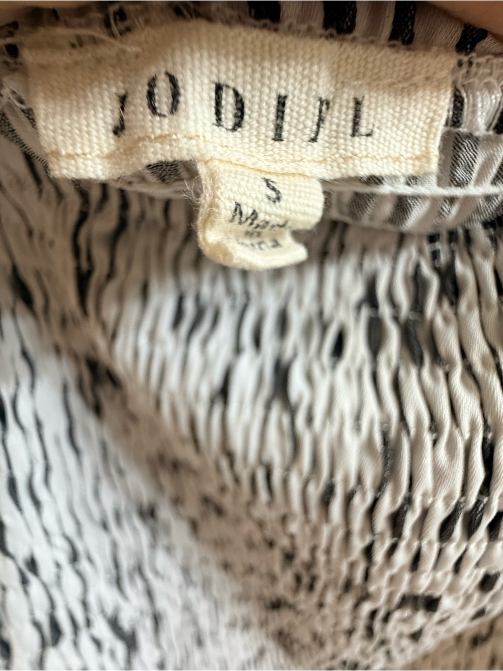 JODIFL Black and White Striped Puff Sleeve Smocked Blouse - Size S - Picture 2 of 11